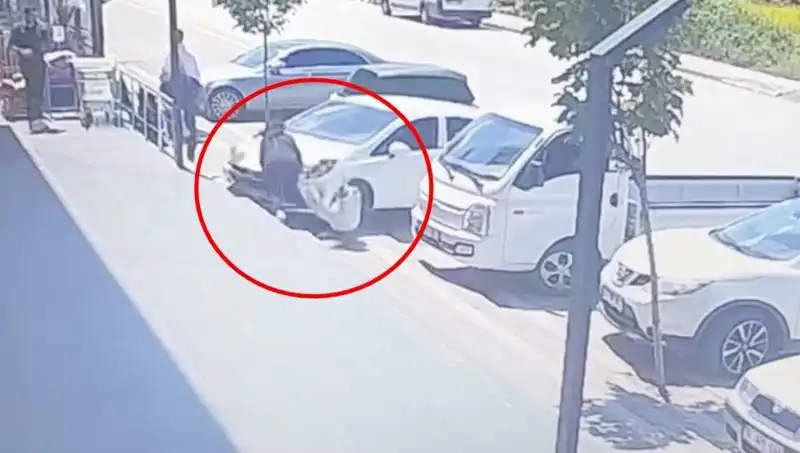 Yalova'da Genç Lise Öğrencisinin Hayatını Kaybettiği Feci Kaza
