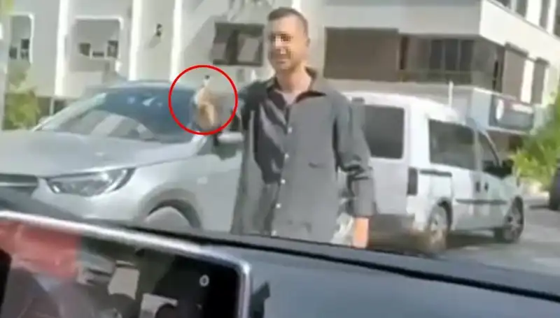 Trafikte Kadınlara Silah Çeken Sürücü Hakkında Sarsıcı Gelişmeler