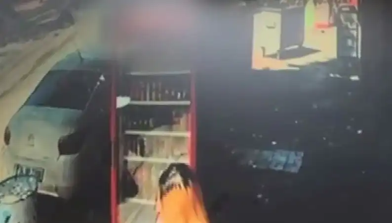 Taksim’deki Zincirleme Kaza Anı Kameralara Yansıdı, Gözler Büyülendi!