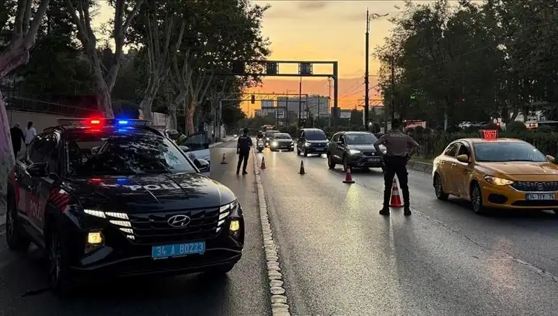İstanbul'da "Huzur İstanbul" Uygulaması: Yüzlerce Gözaltı ile Hedef Güvenlik