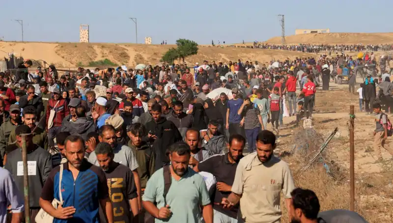 Gaza'daki İnsani Yardımlara Yönelik Saldırı: 15 Filistinli Hayatını Kaybetti