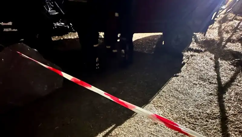 İzmir'de Şok Edici Olay: Yem Karma Makinesinde Hayatını Kaybeden Çiftçi