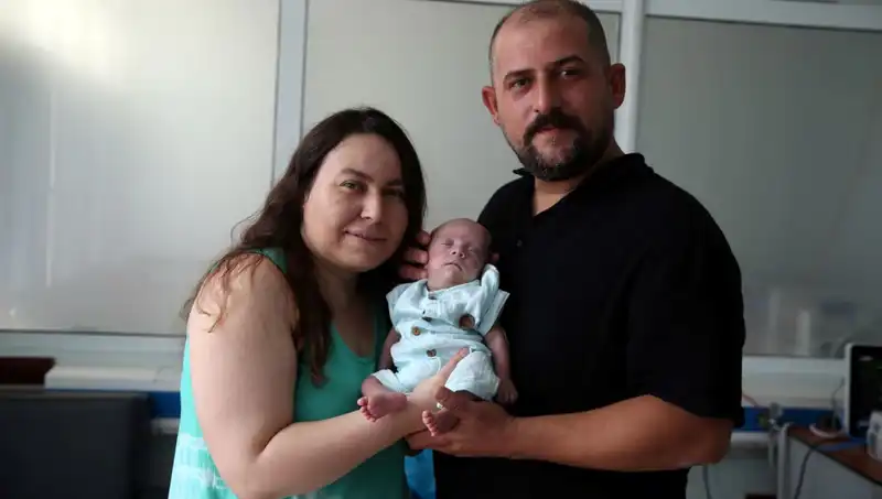 800 Gram Doğup 4 Ay Yoğun Bakımda Kaldı: Hayat Mücadeleleriyle Dolu Bir Bebek