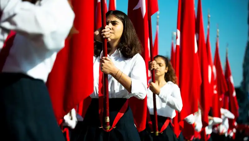 19 Mayıs Resmi Tatil mi? 2025 Takvimi ve Okul Tatilleri Hakkında Her Şey