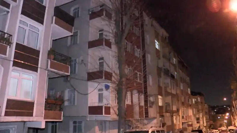Altı Katlı Binada Korkutan Sesler: Apartman Acil Tahliye Edildi!