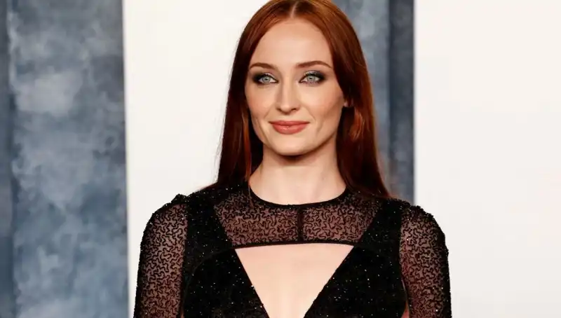 Sophie Turner'a Yönelik Açıklamasıyla Don Kişot Olmanın Bedeli