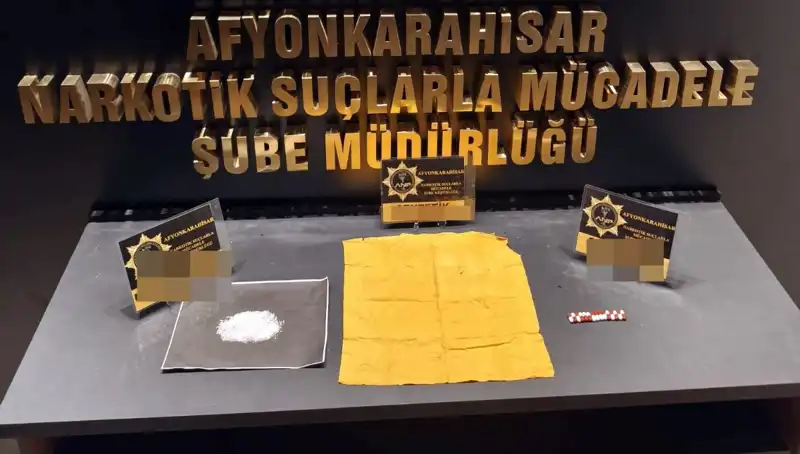 Afyonkarahisar'da Şok Uyuşturucu Operasyonu: 3 Kişi Tutuklandı