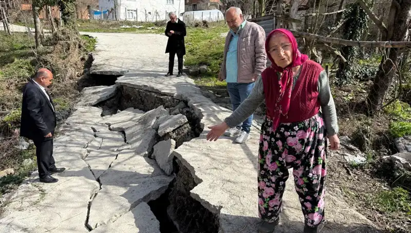 Diken Üstünde 130 Hane: Heyelanla Çöken Yolun Ardındaki Gizem