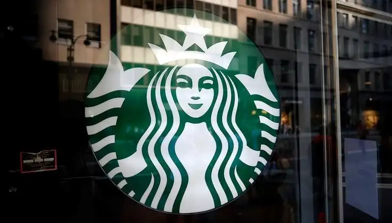 Starbucks'ın Küresel Satışlarındaki Şaşırtıcı Düşüşün Nedenleri ve Gelecek Öngörüleri