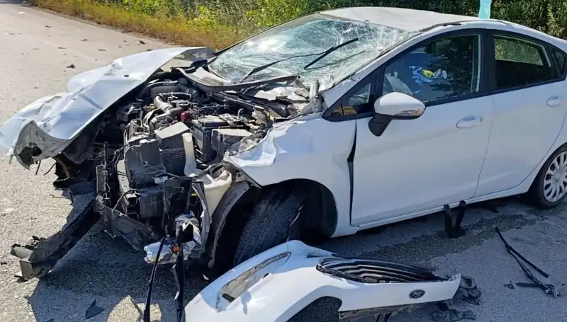 Çanakkale'de Trafik Kazası: İki Kişi Yaralandı, Güvenlik Önlemleri Artırılacak
