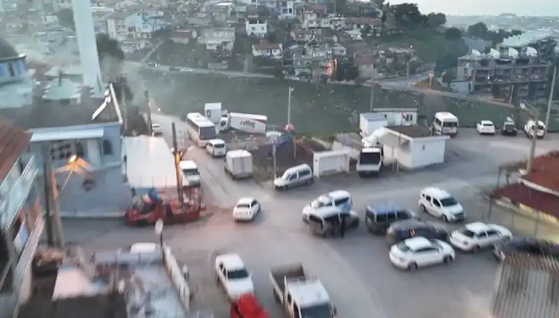 İzmir'de Gerçekleşen 99 Operasyon: 133 Gözaltı ile Suçla Savaş Devam Ediyor