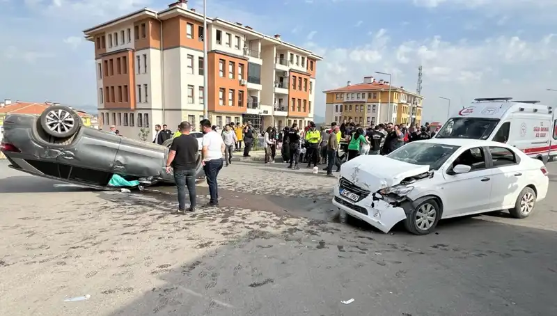 Nurdağı'nda Feci Kaza: 6 Çocuk, 9 Yaralının Durumu Ciddi