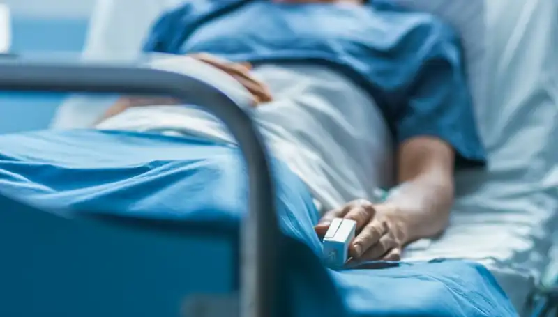 Mide Ağrısıyla Gittiği Doktor, Hayatını Kaybetmesine Neden Oldu: Dikkat Edilmesi Gerekenler