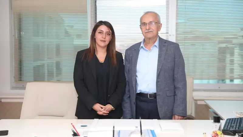 Sağlık Sorunları Nedeniyle Belediye Eş Başkanından Beklenmedik İstifa