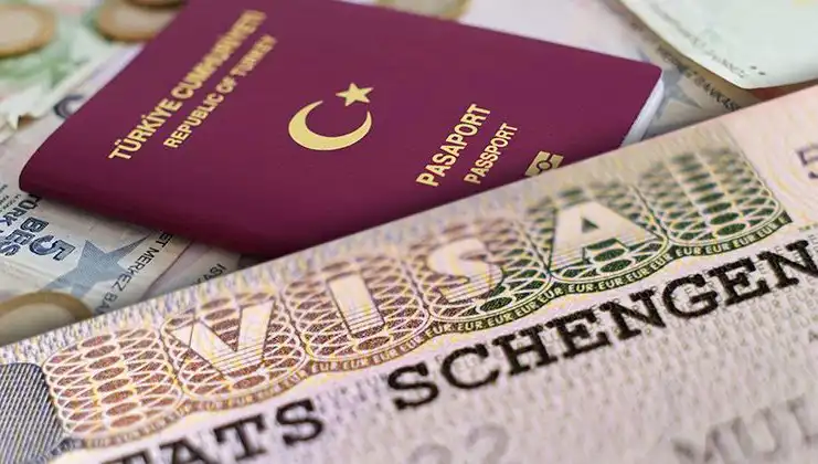 Türk Vatandaşlarına Schengen Vizesinde Yeni Dönem: Kolaylıklar Artıyor!