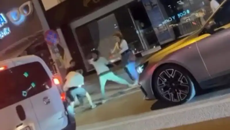 Cadde Boks Turnuvası: Şehirdeki Dört Gözle Beklenen Olay Sarsıcı Anlara Sahne Oldu!