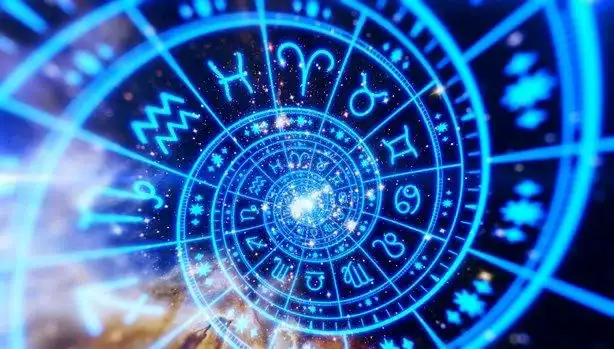 22 Mayıs 2025 Günlük Burç Yorumları: Şans ve Fırsatlar Kapınızı Çalıyor!