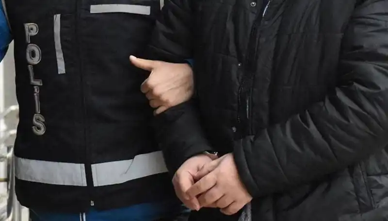 Emniyet ve TSK'da FETÖ'nün Çöküşü: Yeni Operasyonlar ve Gelişmeler