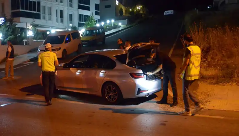 Edirne'de Kaçak Denetimleri: Gözaltılar ve Çarpıcı Detaylar!