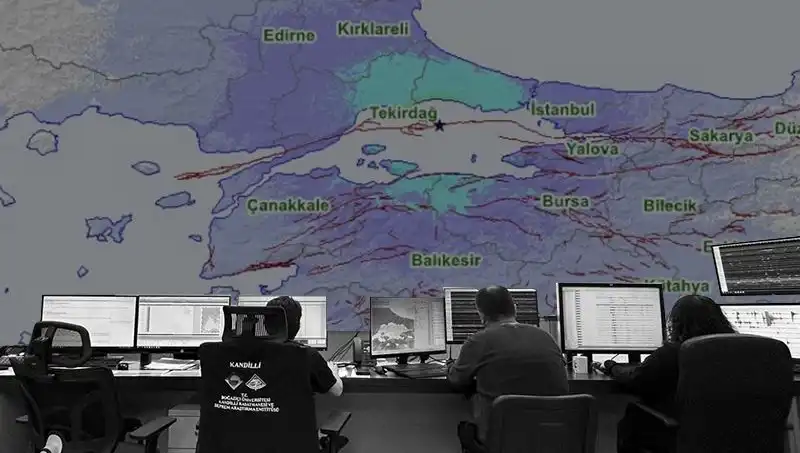 Kandilli Rasathanesi'nden Şok Rapor: Depremin Şiddeti Denizde 8, Karada 5!