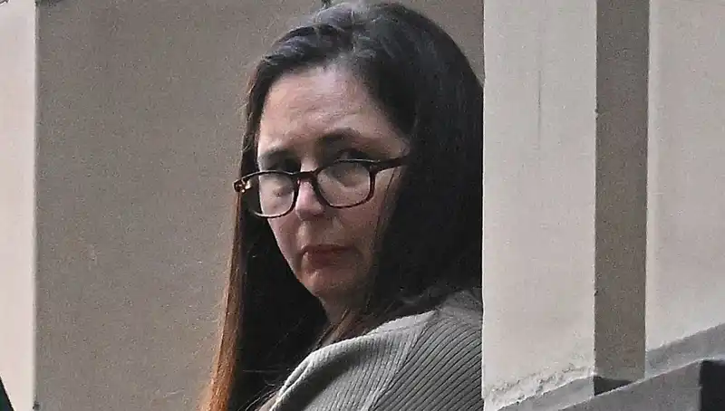 Zehirli Mantarların Anatomisi: Renkli Tabakların Ardındaki Korkunç Gerçekler